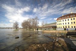 Illustration zum Wetterbegriff Elbehochwasser