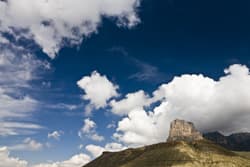 Illustration zum Wetterbegriff Hebungswolken
