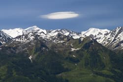 Illustration zum Wetterbegriff Nordföhn