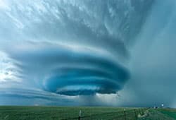 Illustration zum Wetterbegriff Superzelle