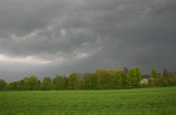 Illustration zum Wetterbegriff Unwetter