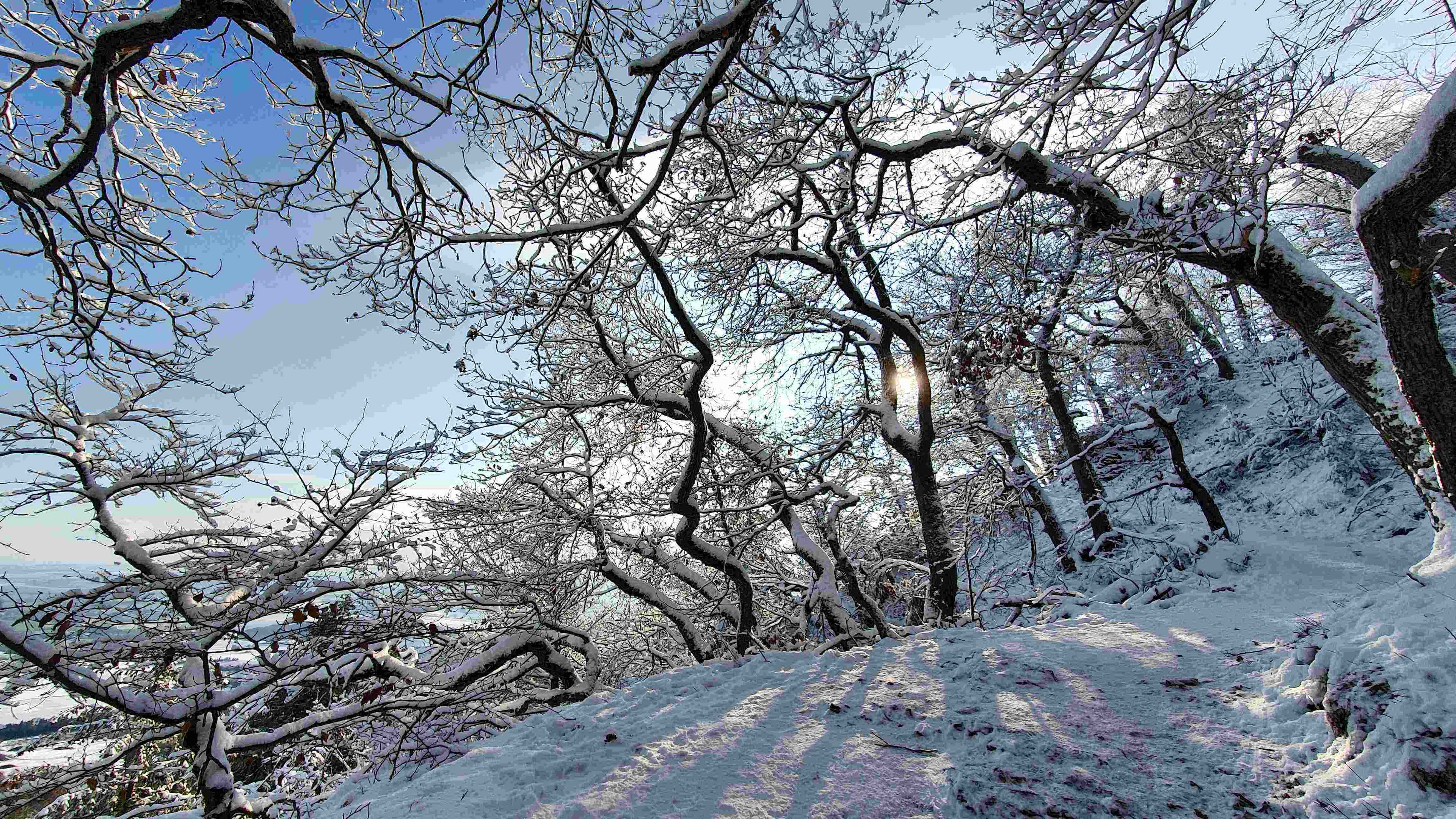 Im Nordosten Vorsicht durch gefrierenden Regen oder Glatteis