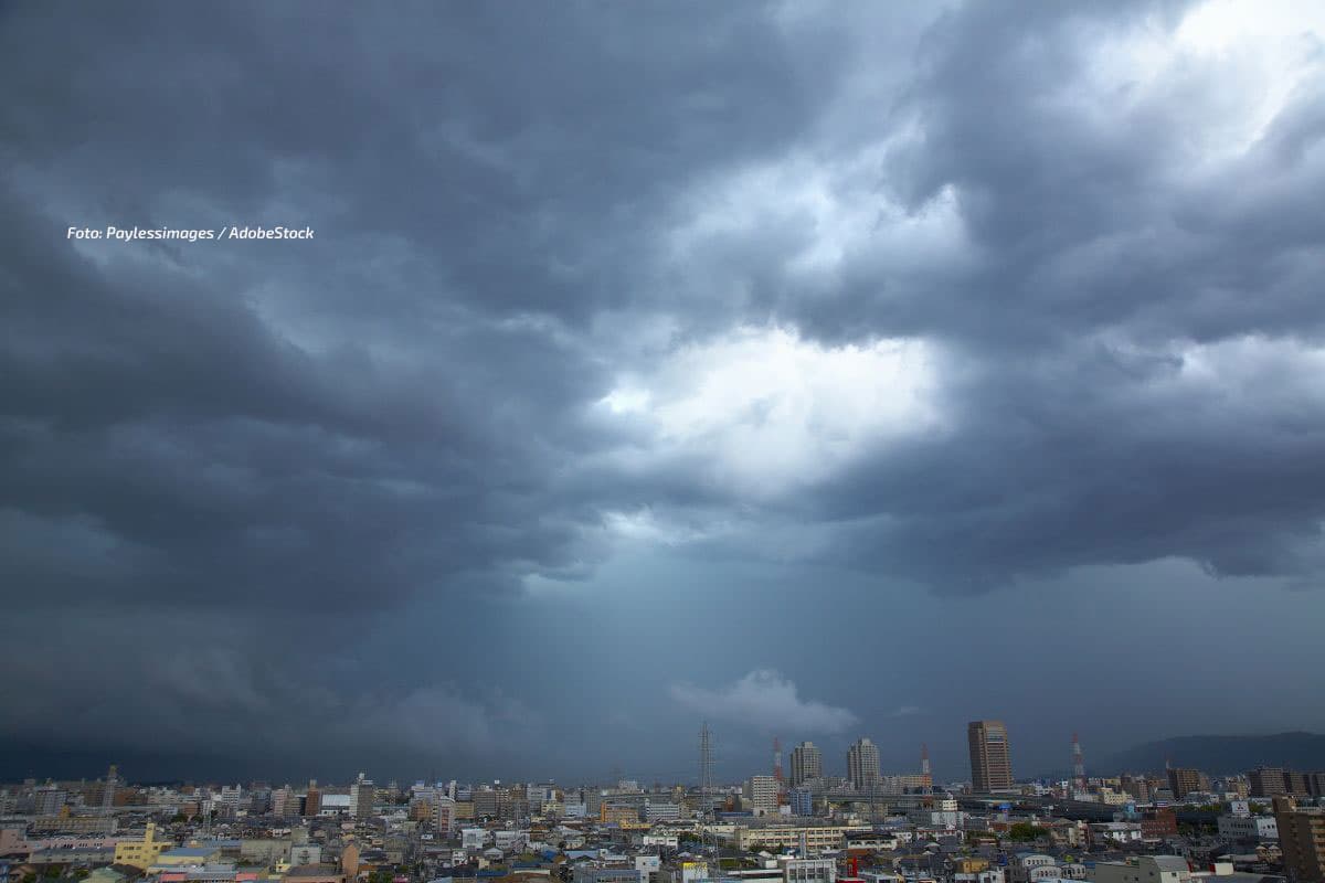 Erst Regen, später Gewitter