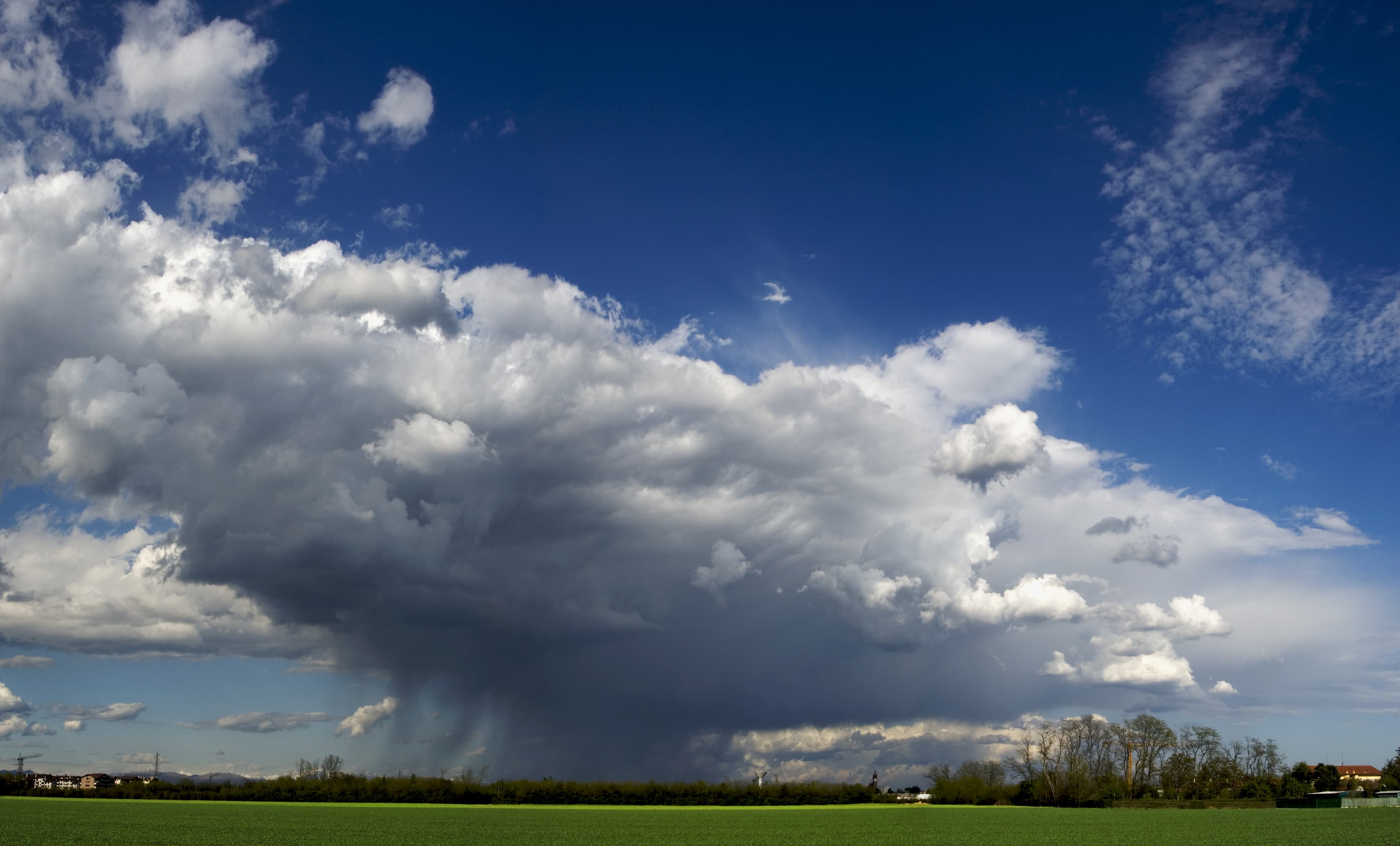Regen- und Graupelschauer!