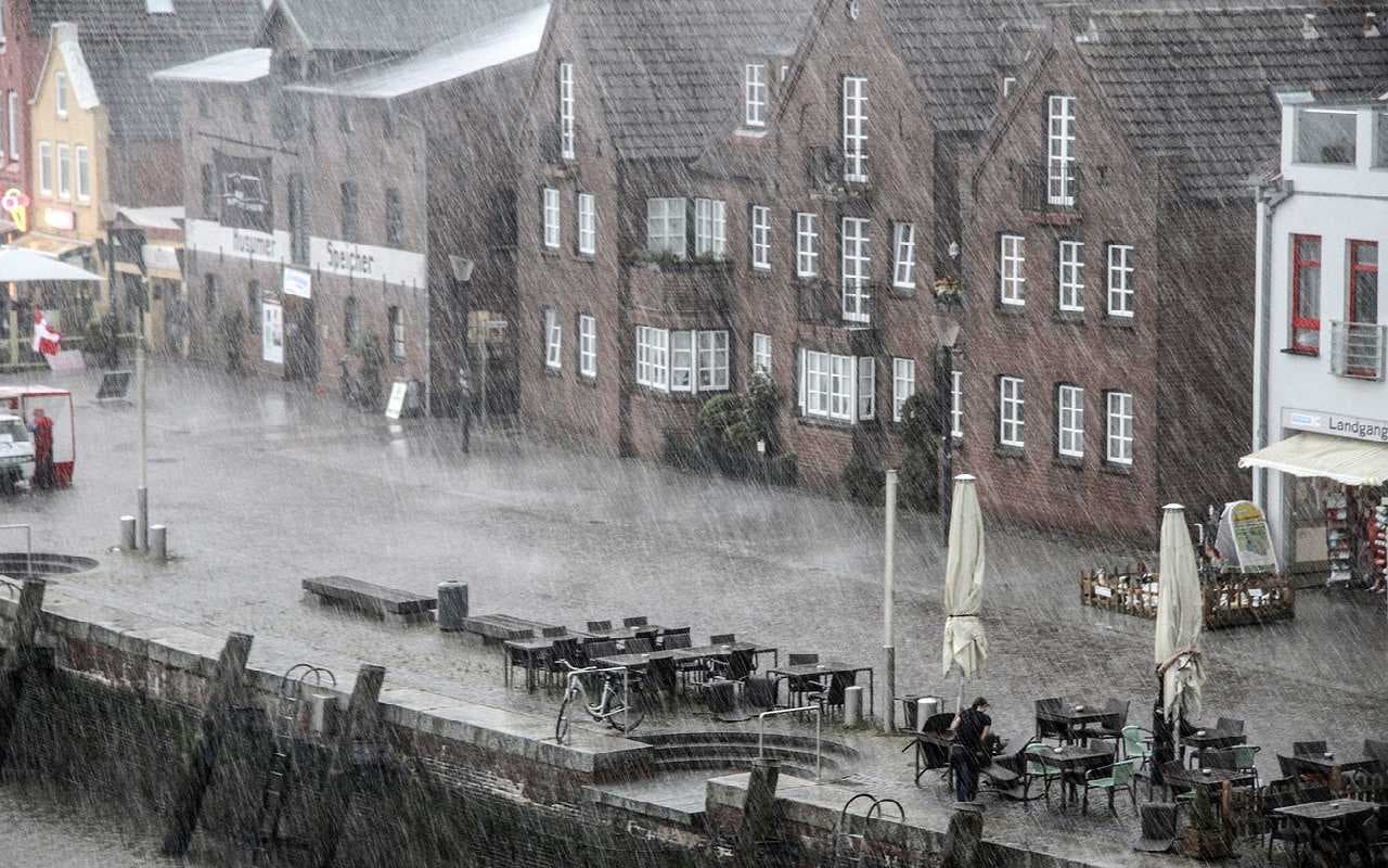 Im äußersten Nordwesten viel Regen
