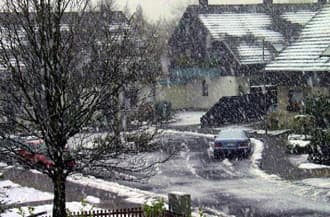  Nasskalt mit Schneeregen und starke Böen 