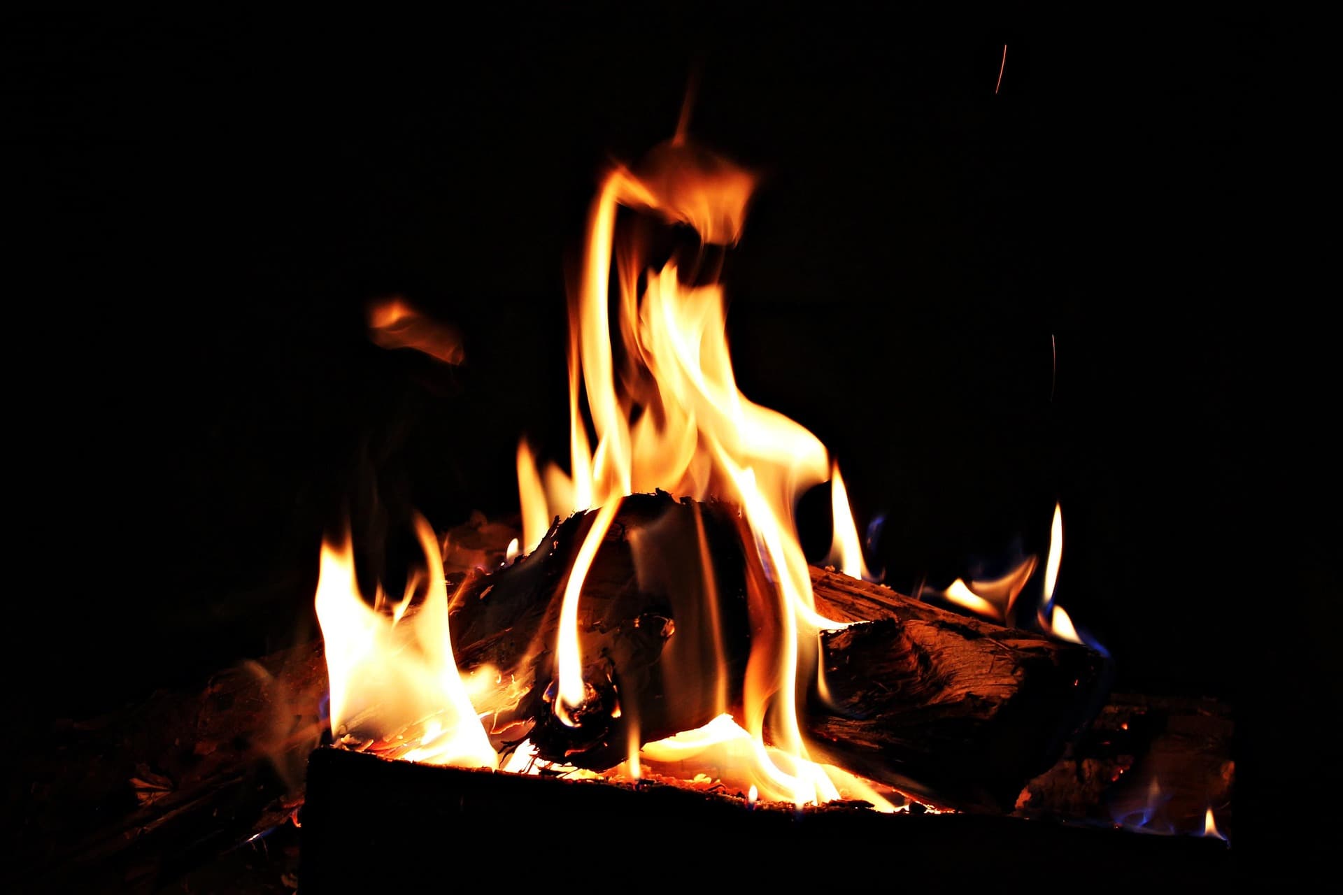 Warum es sinnvoll ist, schon im Frühjahr den Kauf eines Kaminofens zu planen
