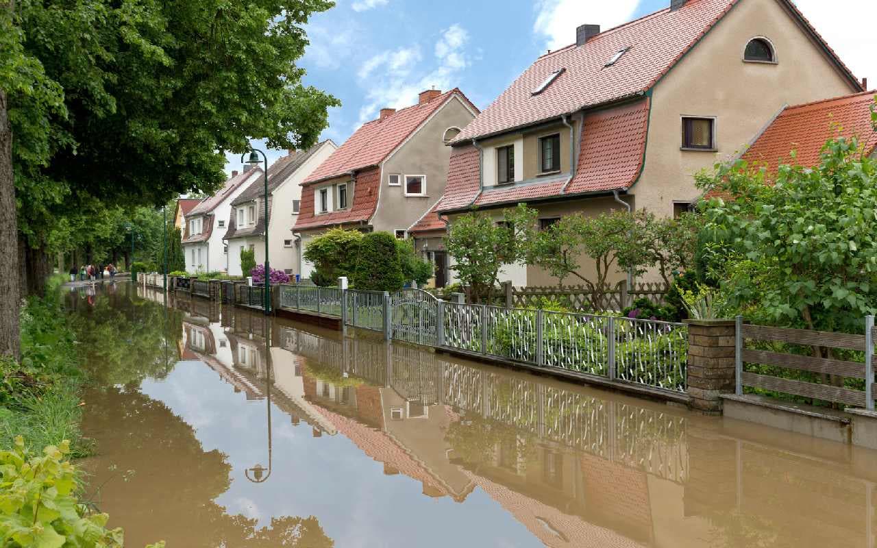 Im Südosten unwetterartige Regenmengen