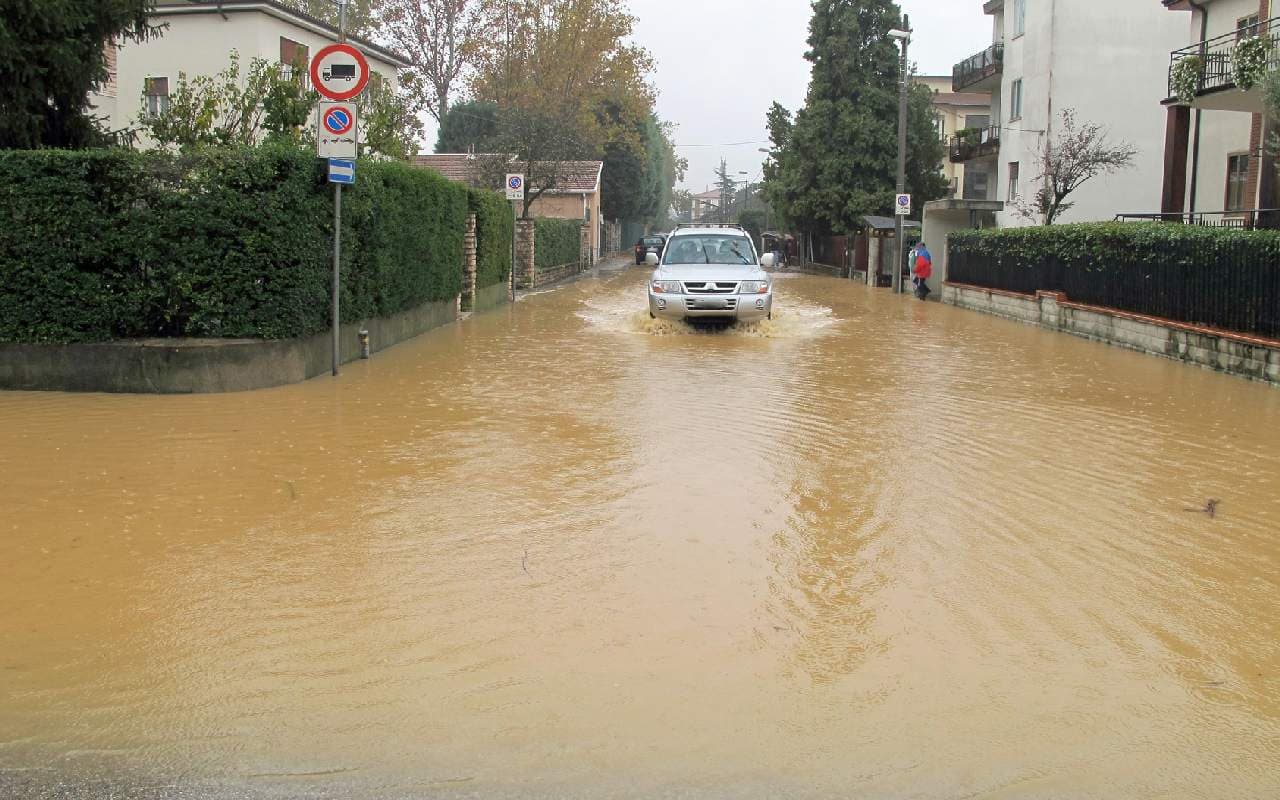Wettersturz im Südosten mit Überflutungsgefahr