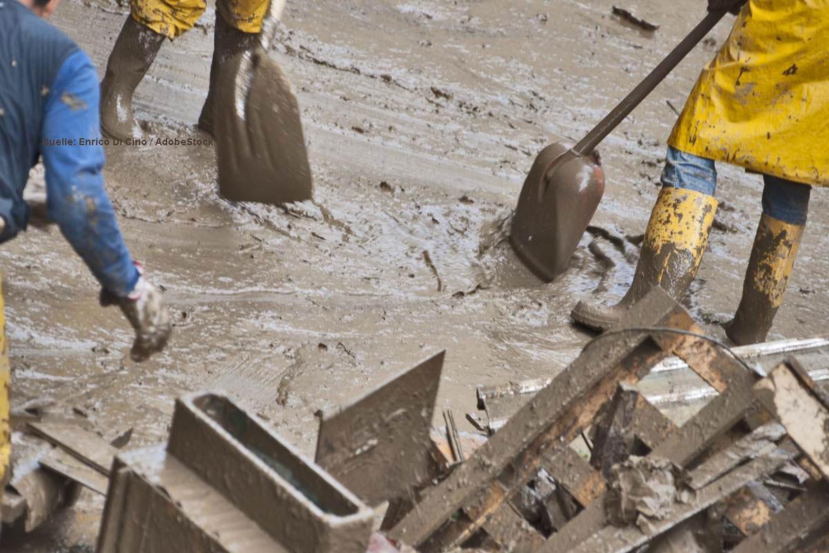 Unwetter im Mittelmeerraum Wenn das kleine Tief große Wirkung zeigt Wetter News Bild: Unwetter im Mittelmeerraum Wenn das kleine Tief große Wirkung zeigt